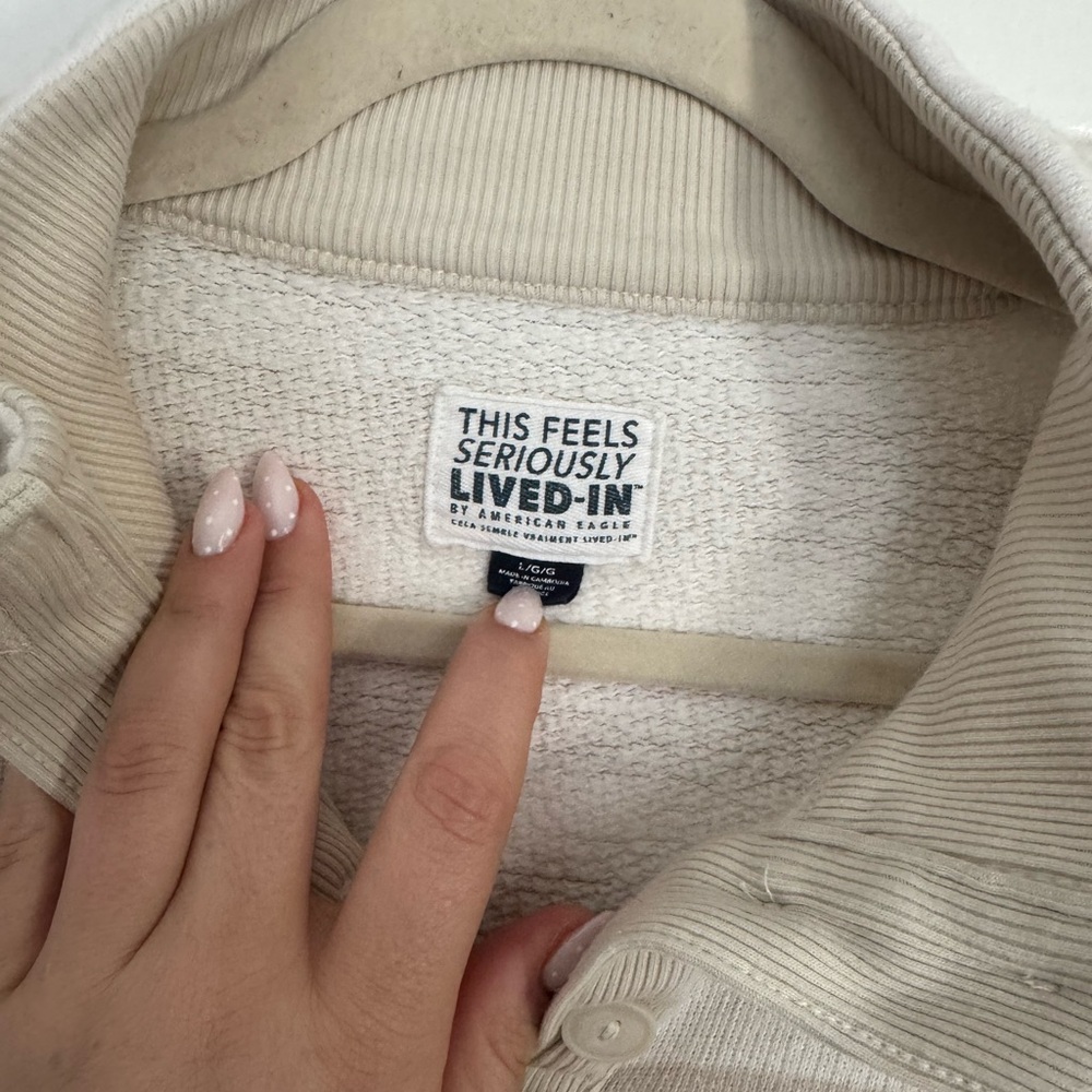 American Eagle stripped pull over - Picture 3 of 4